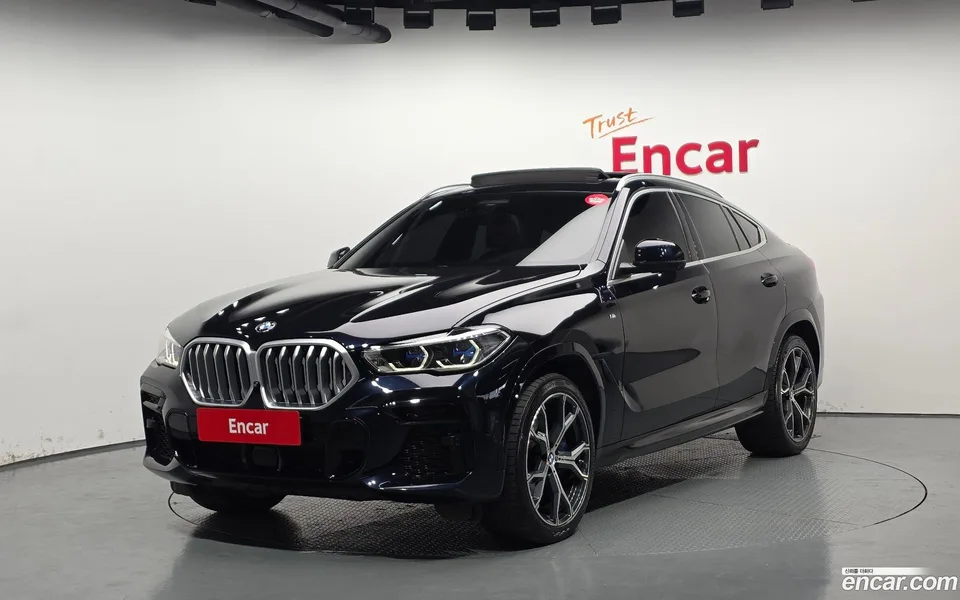 BMW X6 xDrive30d M 2023 — фото 1, купить с доставкой в Москву