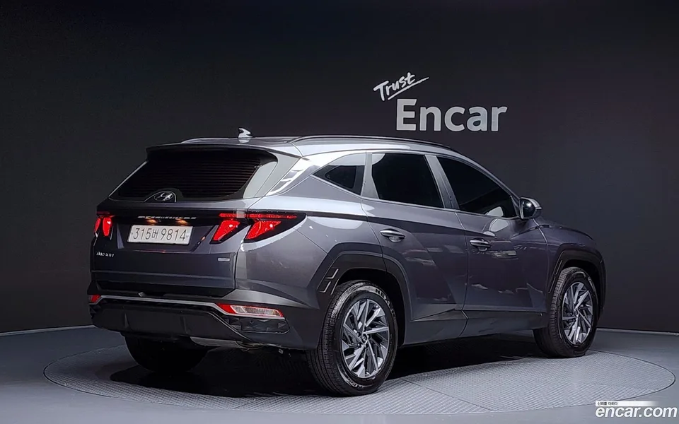 Hyundai Tucson 2.0 4WD 2023 — миниатюра 2