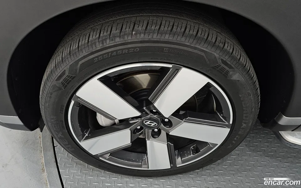 Hyundai SantaFe 2.5T 2WD 2024 — миниатюра 5