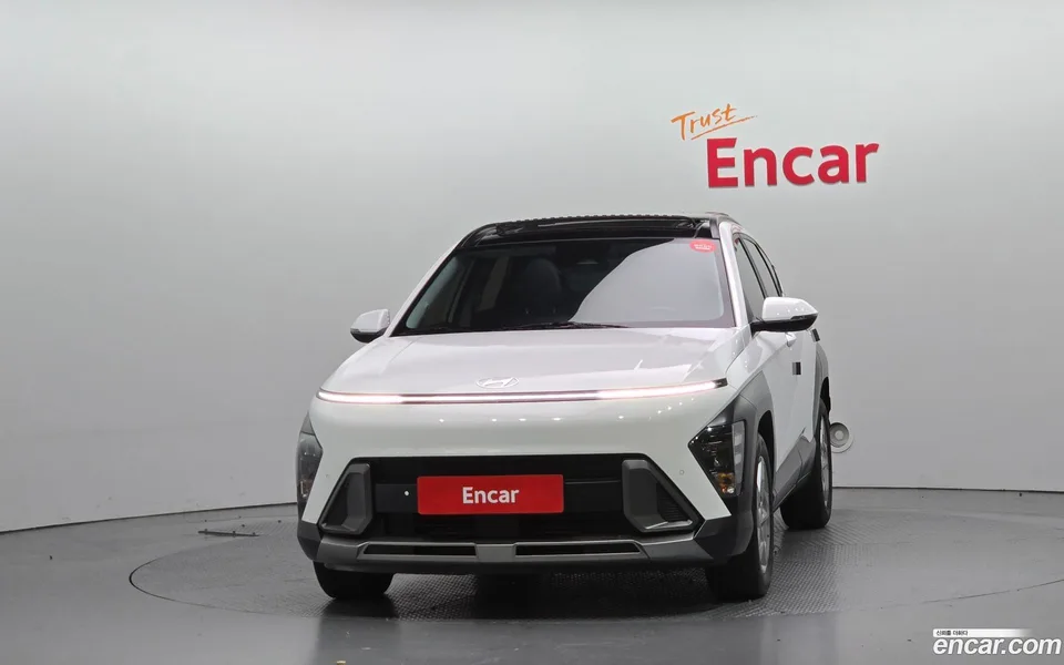Hyundai Kona 1.6 2WD 2023 — миниатюра 3