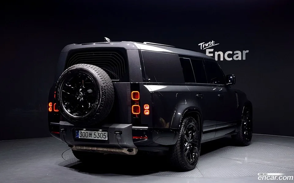 Land Rover Defender 130 P400 2024 — миниатюра 2
