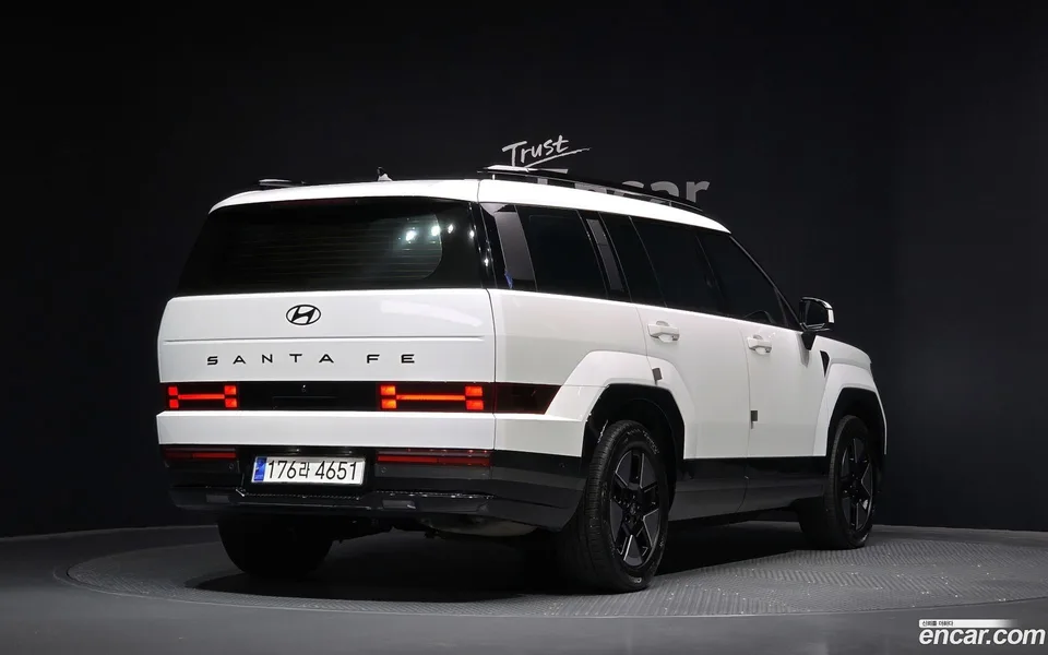 Hyundai SantaFe HEV 1.6 2WD 2024 — миниатюра 2