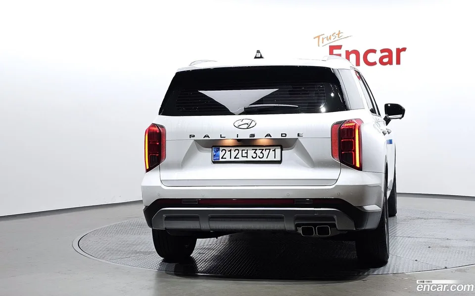 Hyundai Palisade 2.2 2WD 2023 — миниатюра 4