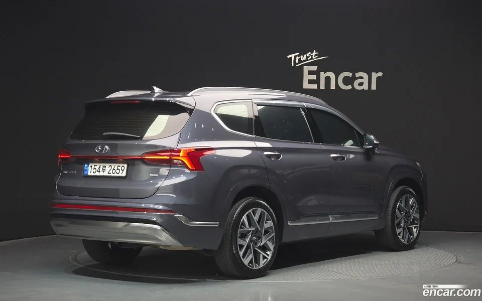 Hyundai SantaFe 2.5T 4WD 2023 — миниатюра 2