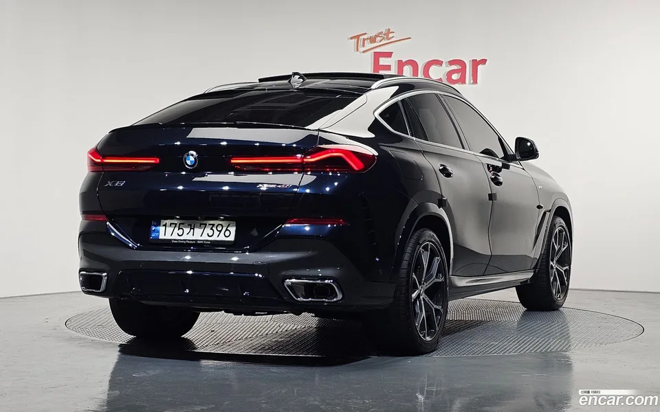 BMW X6 xDrive40i M 2023 — миниатюра 2