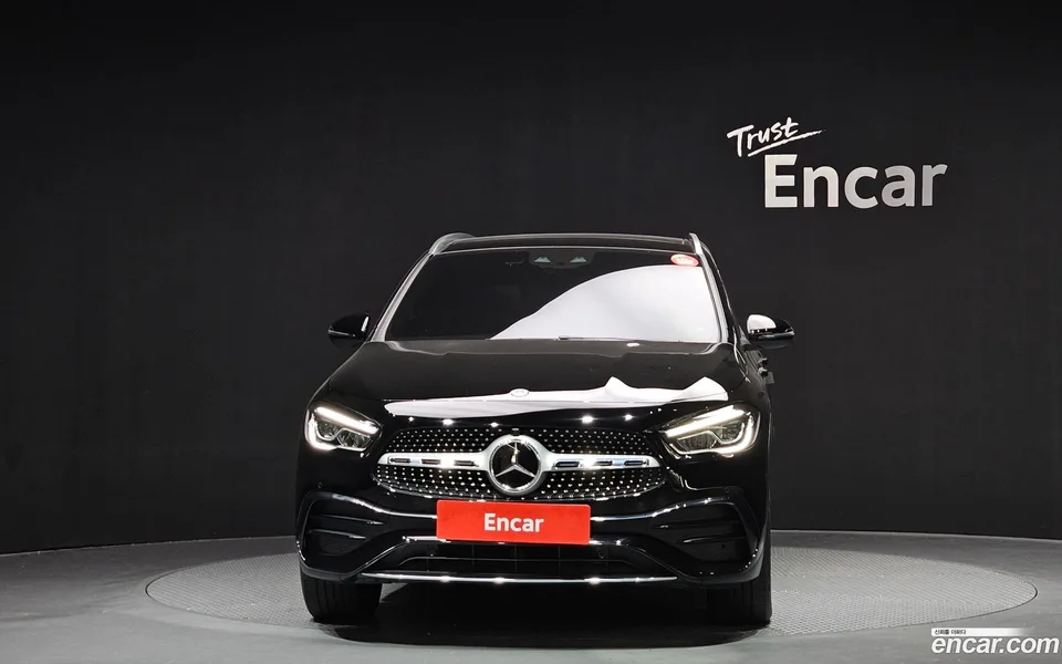 Mercedes-Benz GLA-Class GLA250 4MATIC 2023 — миниатюра 3