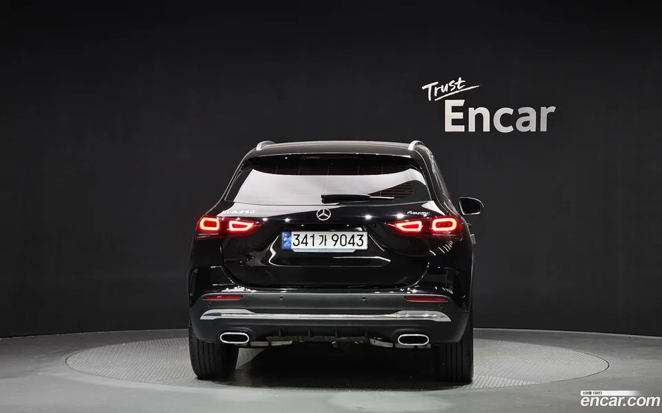 Mercedes-Benz GLA-Class GLA250 4MATIC 2023 — миниатюра 4