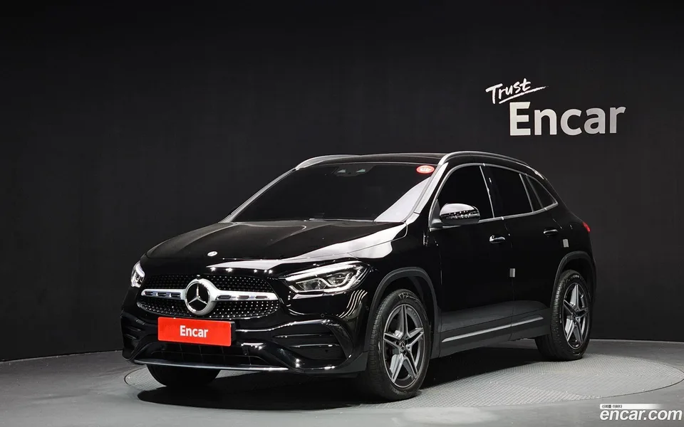 Mercedes-Benz GLA-Class GLA250 4MATIC 2023 — фото 1, купить с доставкой в Москву