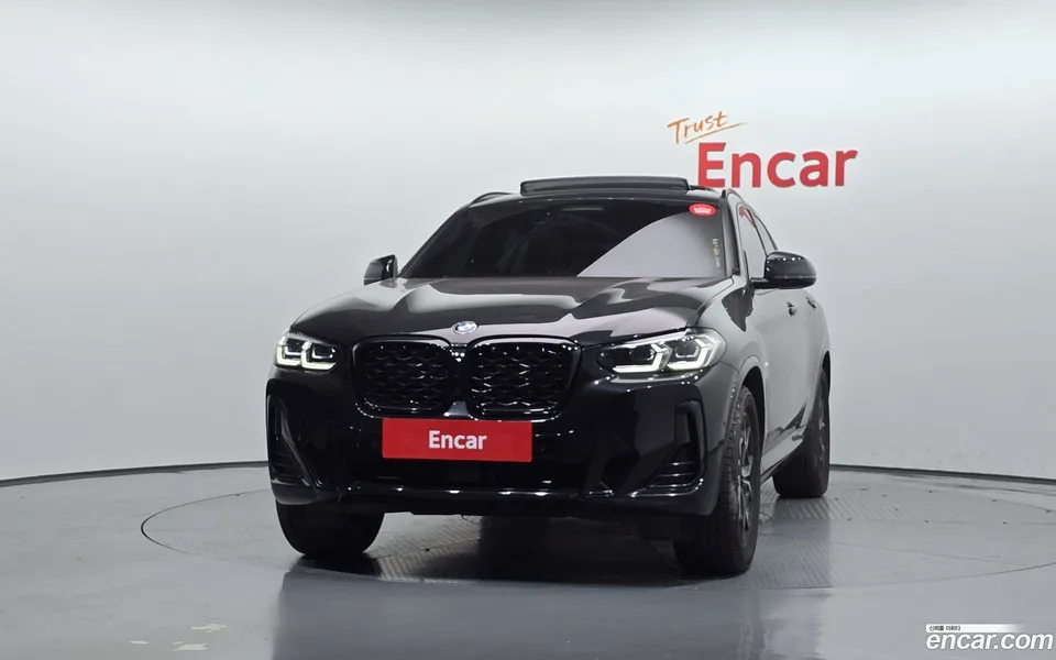 BMW X4 xDrive20i M 2022 — миниатюра 3
