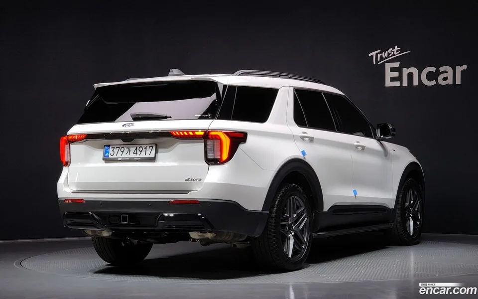 Ford Explorer 2.3 ST- 4WD 2025 — миниатюра 2