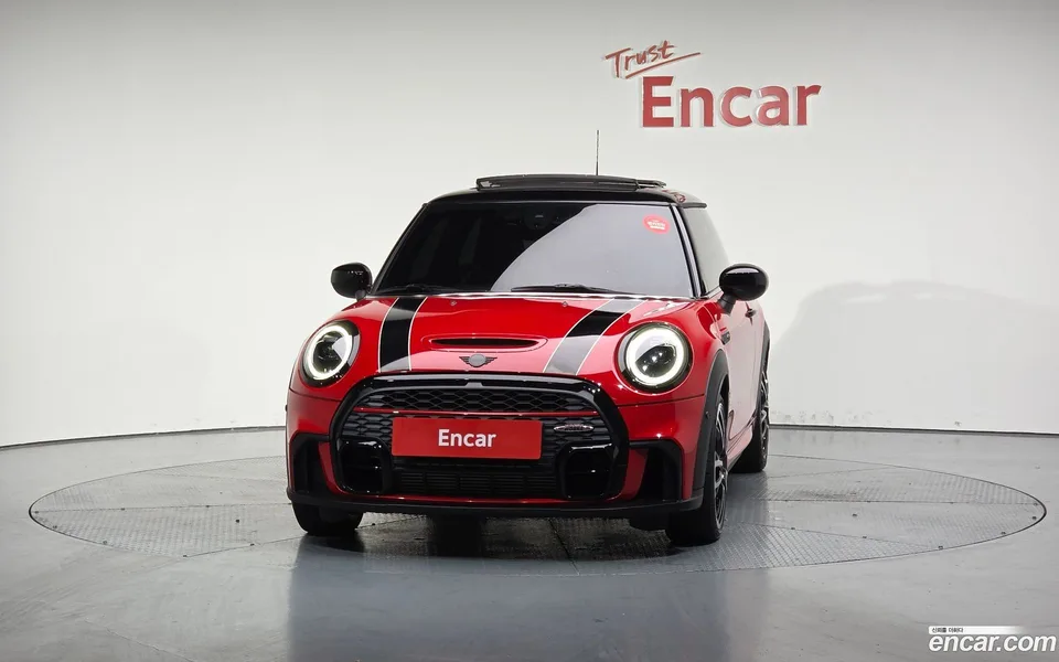 MINI Cooper S JCW 2023 — миниатюра 3