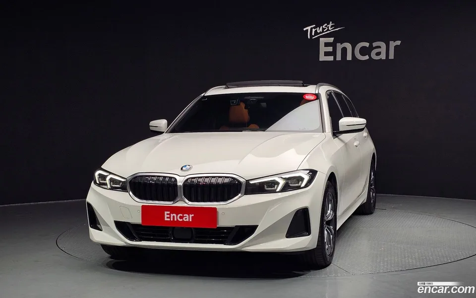 BMW 3 Series 320i 2024 — миниатюра 3