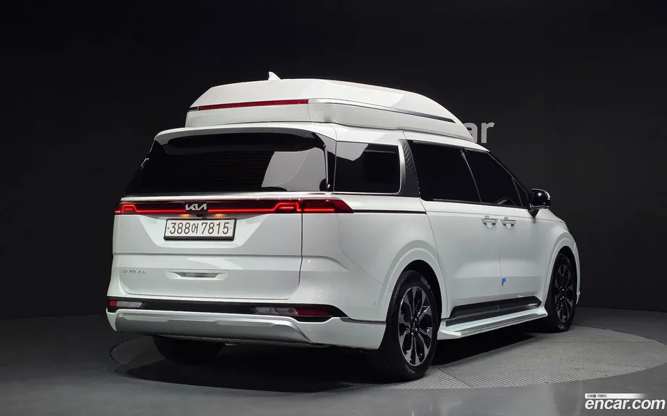 Kia Carnival 4 2022 — миниатюра 2