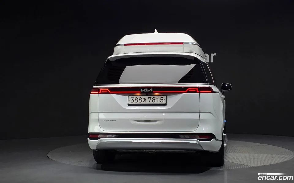 Kia Carnival 4 2022 — миниатюра 4
