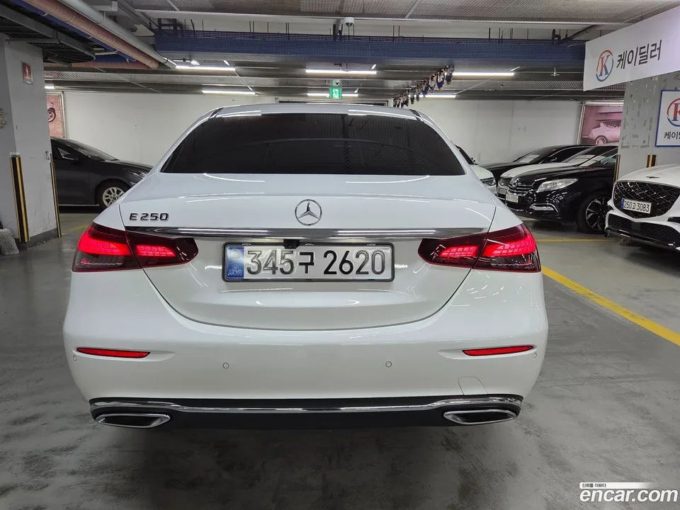 Mercedes-Benz E-Class E250 2023 — миниатюра 4