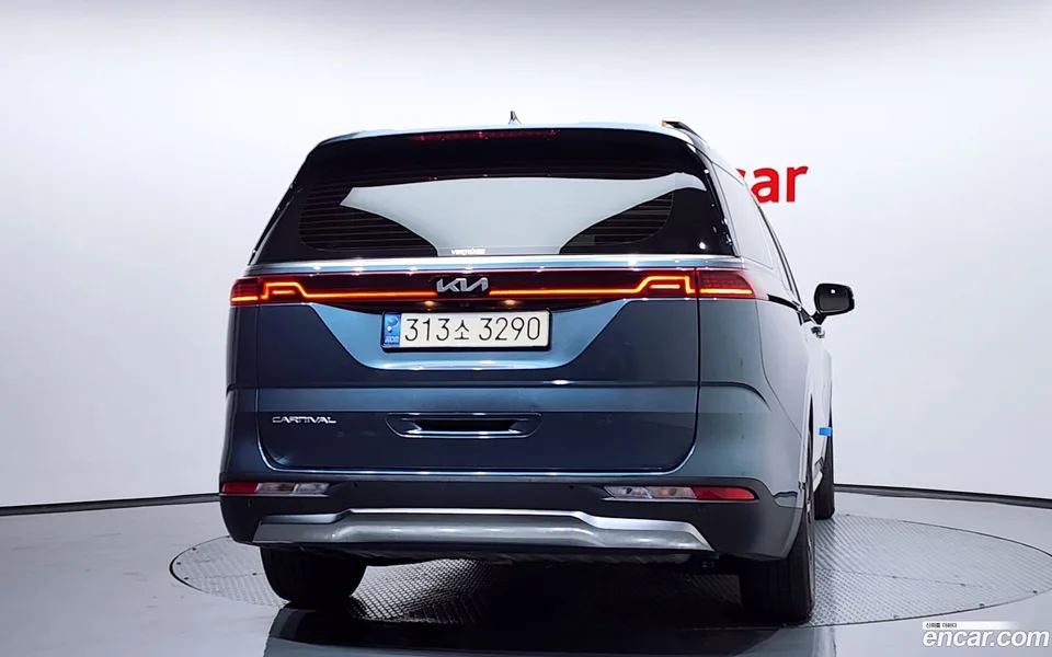 Kia Carnival 9 2022 — миниатюра 4