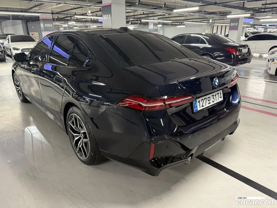 BMW 5 Series 520i M 2025 — миниатюра 4