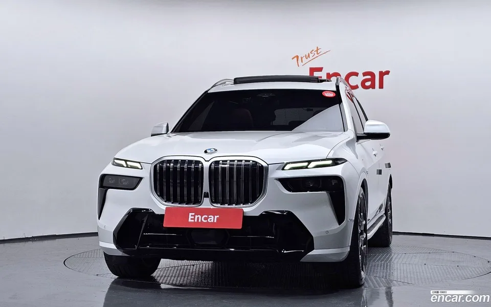 BMW X7 xDrive 40d M 7 2024 — миниатюра 3