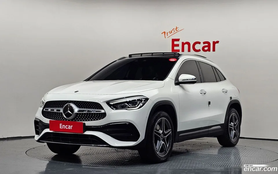 Mercedes-Benz GLA-Class GLA250 4MATIC 2022 — фото 1, купить с доставкой в Москву
