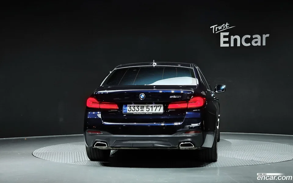 BMW 5 Series 520i M 2023 — миниатюра 4