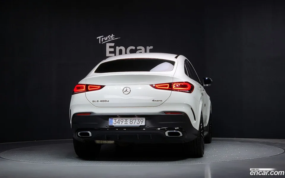 Mercedes-Benz GLE-Class GLE400d 4MATIC 2022 — миниатюра 4
