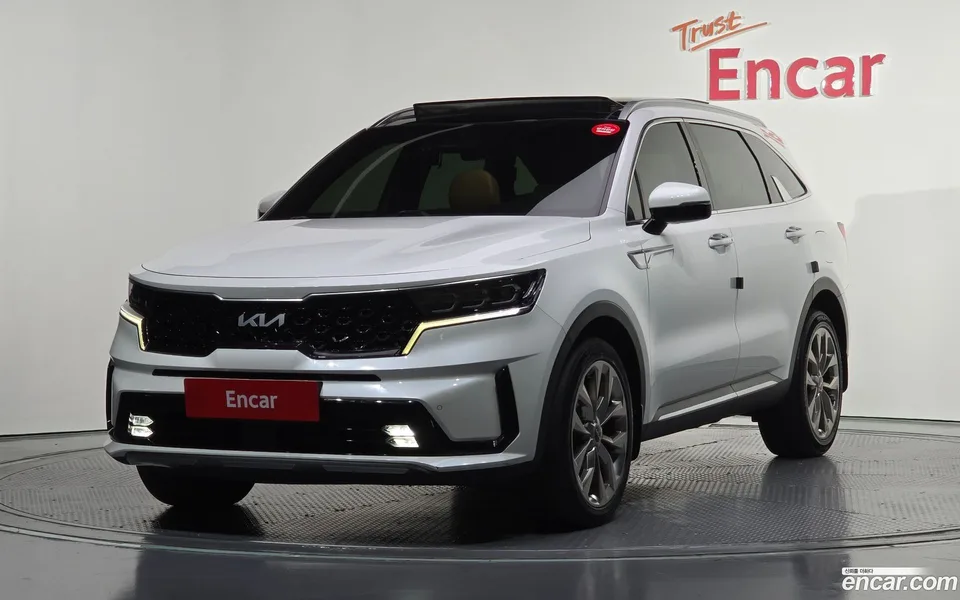 Kia Sorento 2.2 2WD 2022 — фото 1, купить с доставкой в Москву