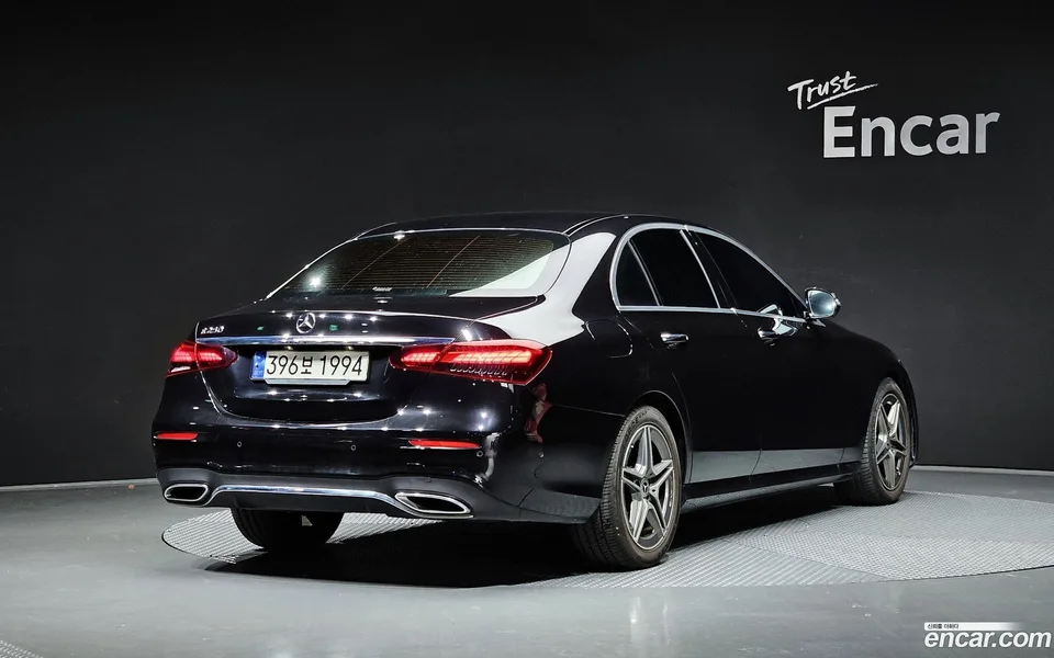 Mercedes-Benz E-Class E250 AMG Line 2022 — миниатюра 2