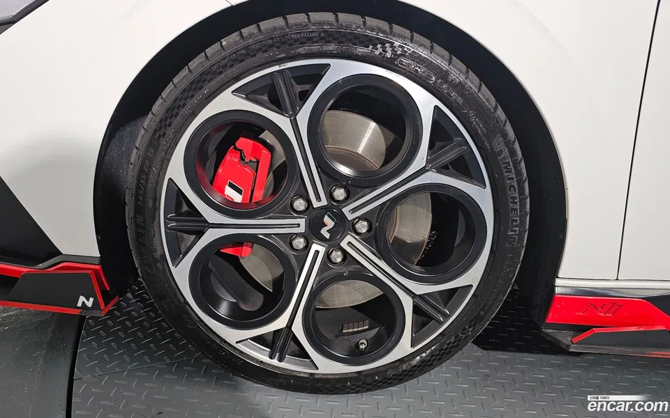 Hyundai Avante CN7 2.0 N 2025 — миниатюра 5