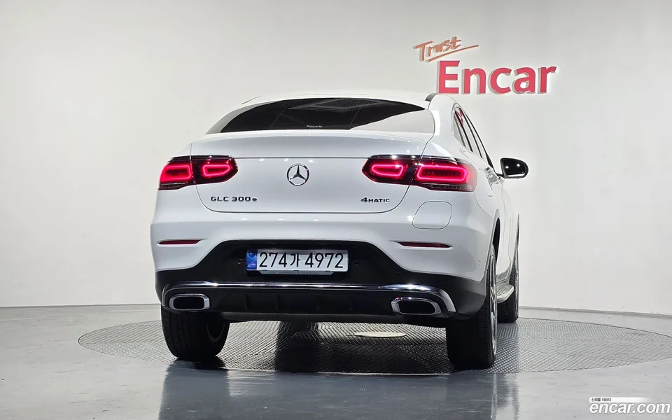 Mercedes-Benz GLC-Class GLC300e 4MATIC 2022 — миниатюра 4
