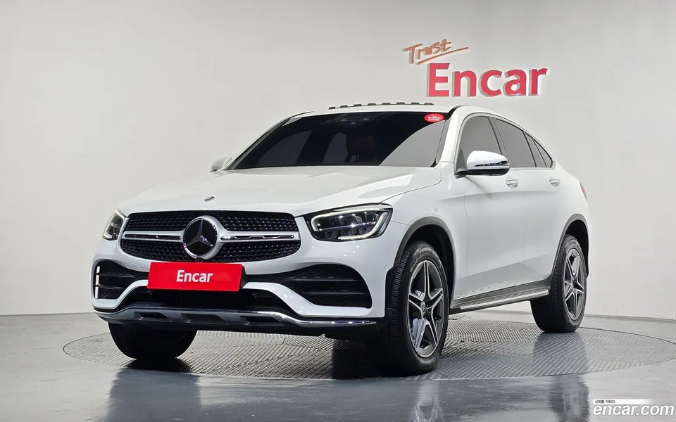 Mercedes-Benz GLC-Class GLC300e 4MATIC 2022 — фото 1, купить с доставкой в Москву