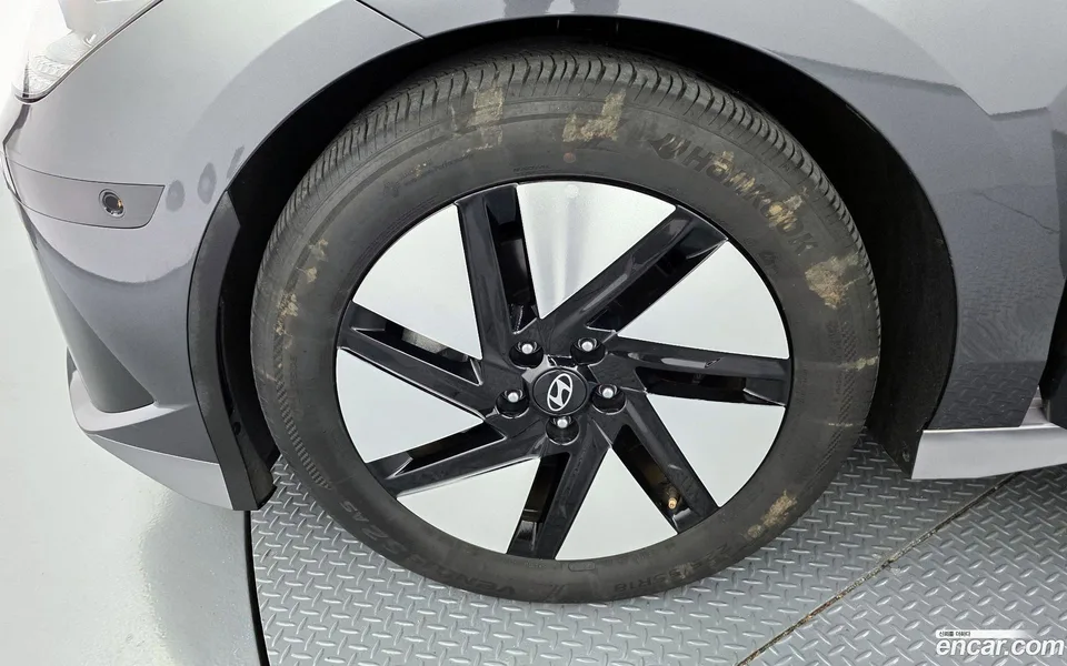 Hyundai Ioniq 6 2023 — миниатюра 5