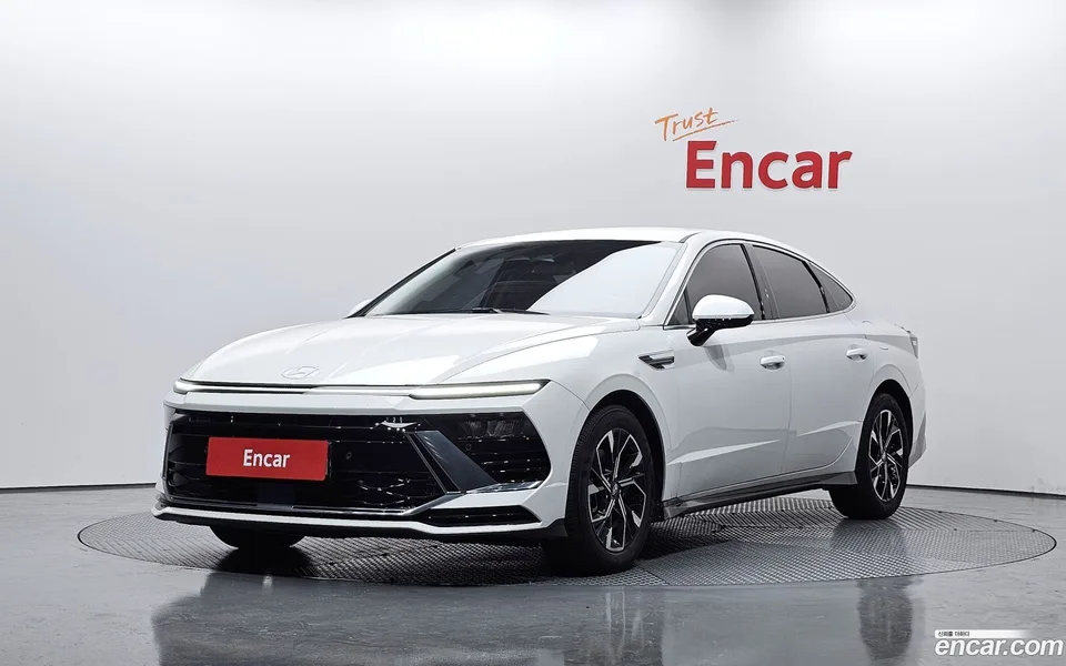 Hyundai Sonata The Edge 2.0 2023 — фото 1, купить с доставкой в Москву
