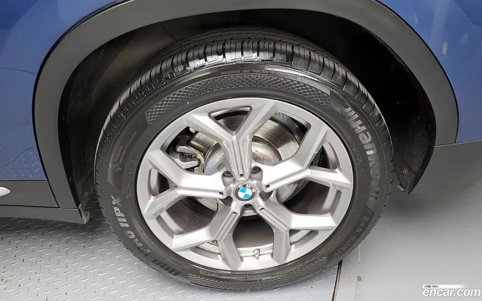 BMW X4 xDrive20d xLine 2022 — миниатюра 5