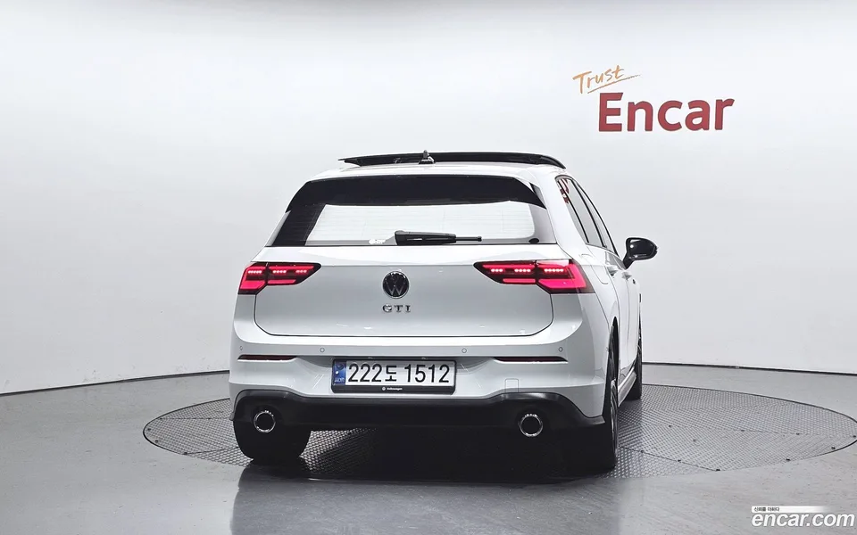 Volkswagen Golf 2.0 GTI 2024 — миниатюра 4