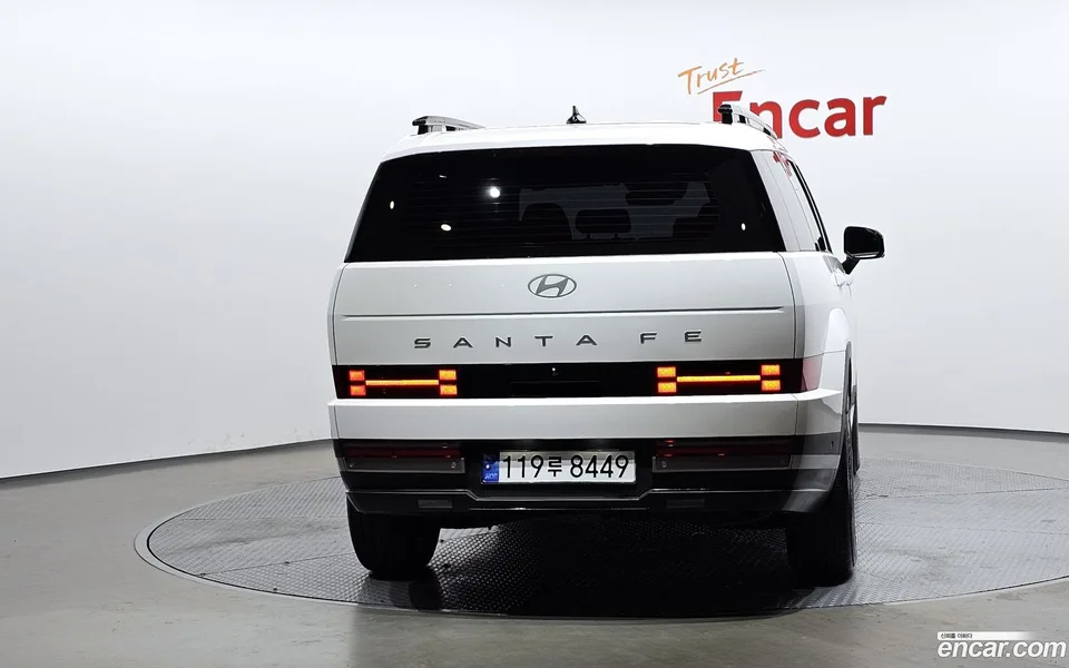 Hyundai SantaFe HEV 1.6 2WD 2023 — миниатюра 4