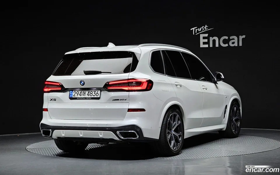BMW X5 xDrive 30d M 2022 — миниатюра 2