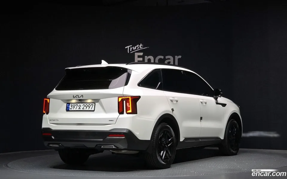 Kia Sorento HEV 1.6 2WD 2023 — миниатюра 2
