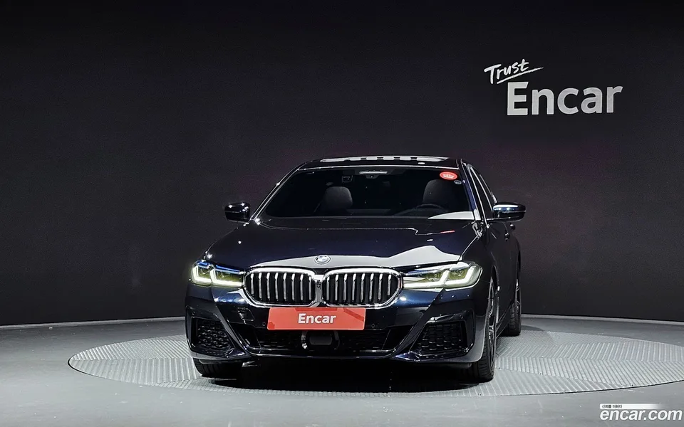 BMW 5 Series 530i M 2023 — миниатюра 3