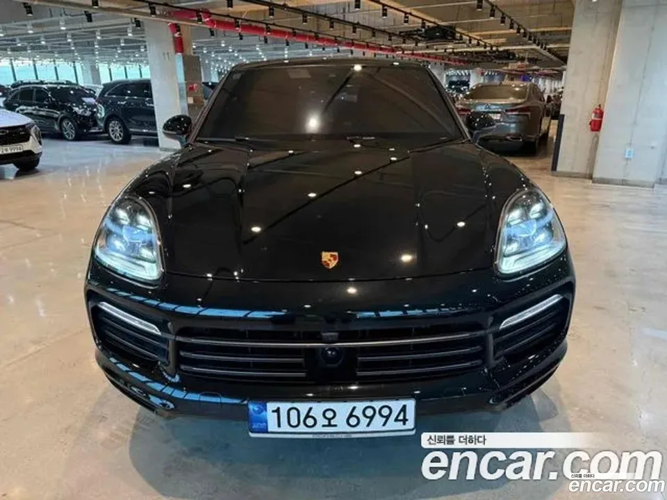 Porsche Cayenne 3.0 2023 — миниатюра 2