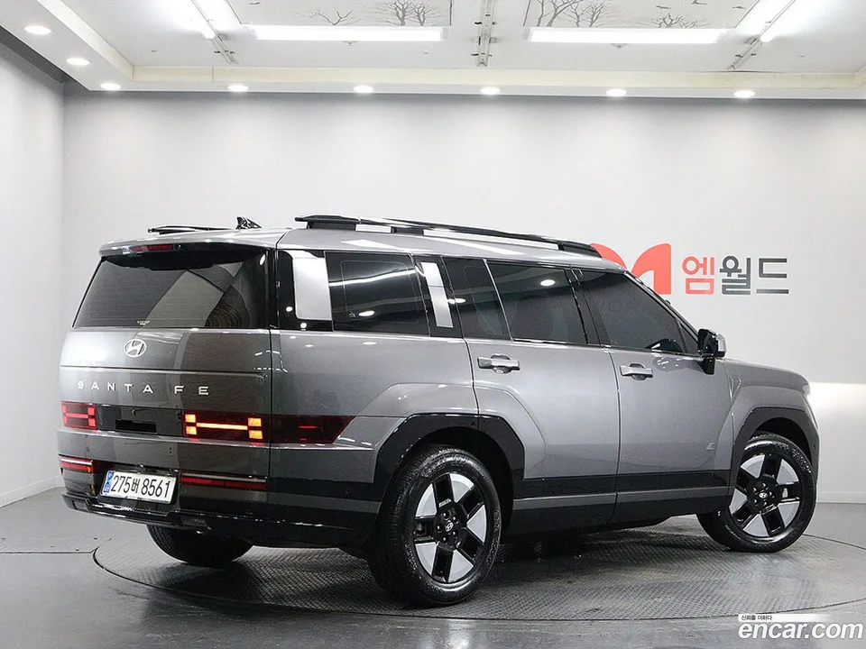 Hyundai Santa Fe HEV 1.6 2WD 2023 — миниатюра 3