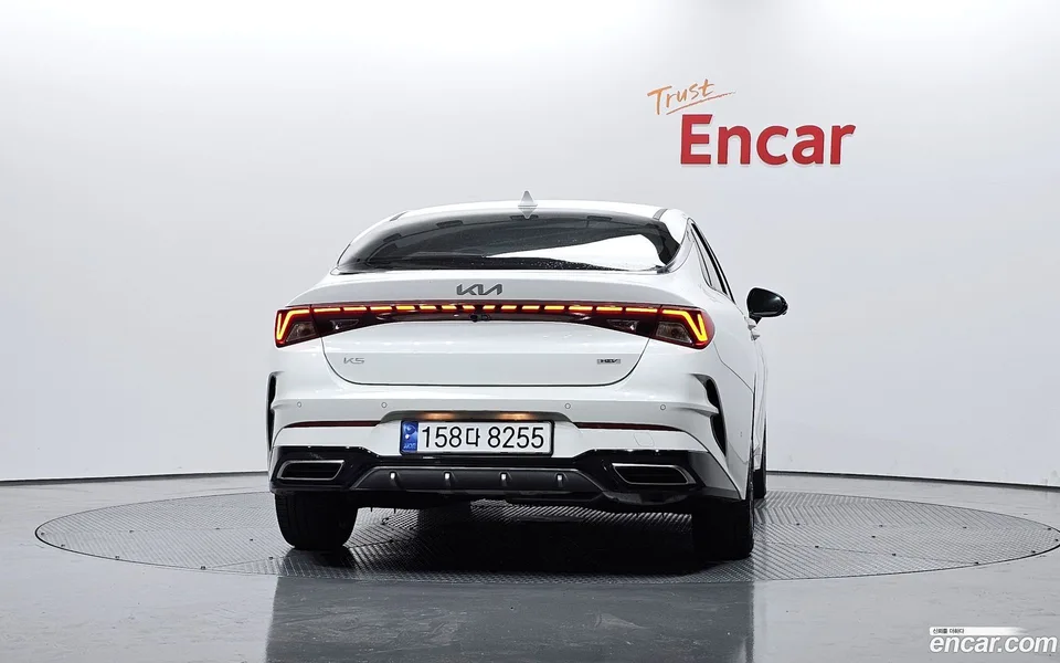 Kia K5 Hybrid 2023 — миниатюра 4