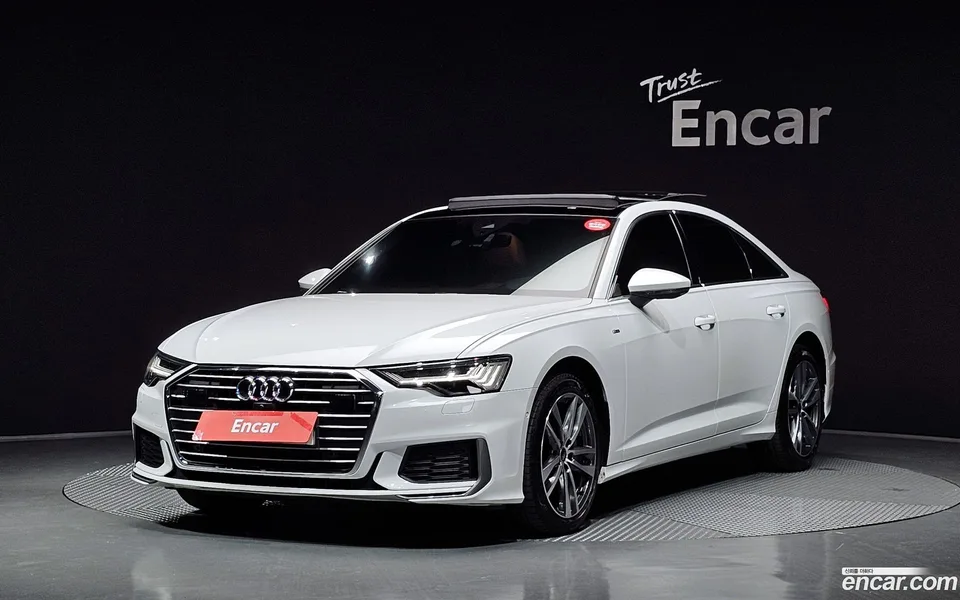 Audi A6 45 TFSI 2023 — фото 1, купить с доставкой в Москву