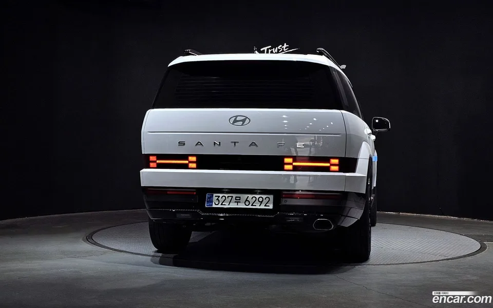 Hyundai SantaFe 2.5T 2WD 2023 — миниатюра 4