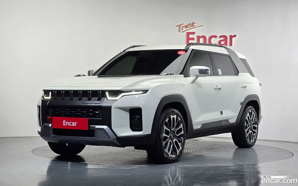 KG Mobility Torres 1.5 2WD 2023 — фото 1, купить с доставкой в Москву