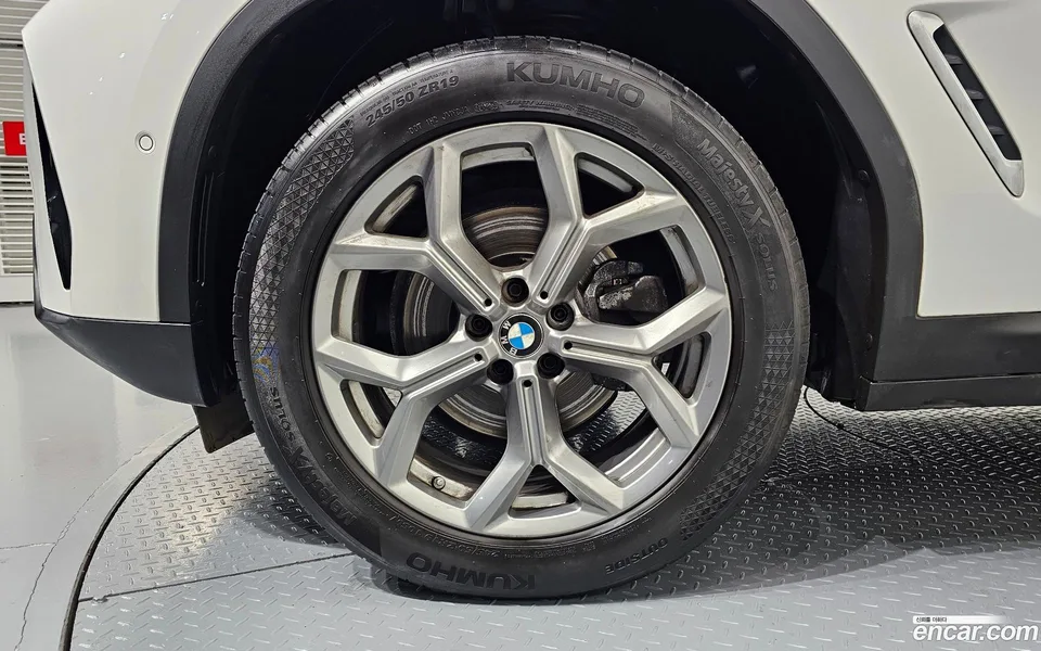 BMW X3 xDrive 20i 2022 — миниатюра 5