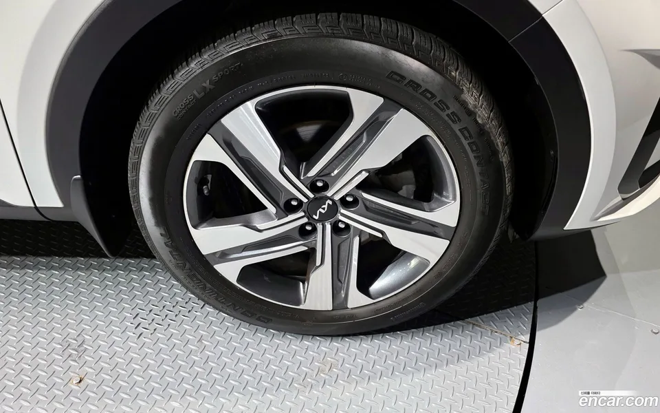 Kia Sorento HEV 1.6 2WD 2022 — миниатюра 5
