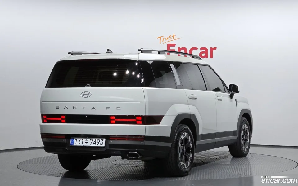 Hyundai SantaFe 2.5T 2WD 2023 — миниатюра 2