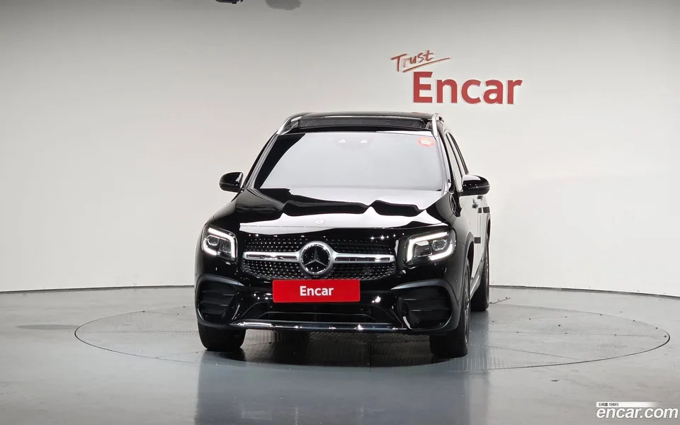 Mercedes-Benz GLB-Class GLB250 4MATIC 2022 — миниатюра 3
