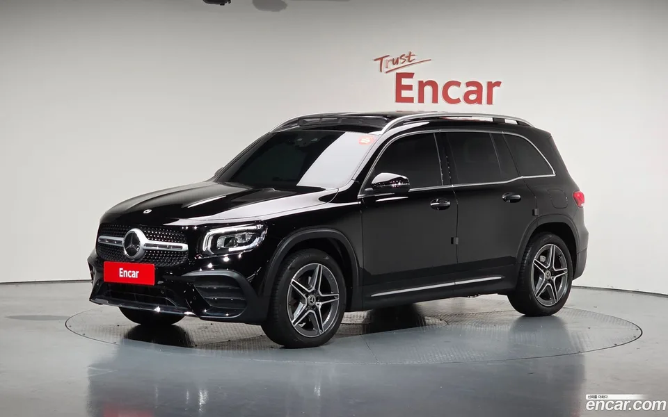 Mercedes-Benz GLB-Class GLB250 4MATIC 2022 — фото 1, купить с доставкой в Москву