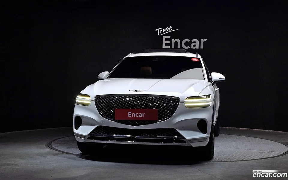 Genesis GV70 2.5T 2WD 2023 — миниатюра 3